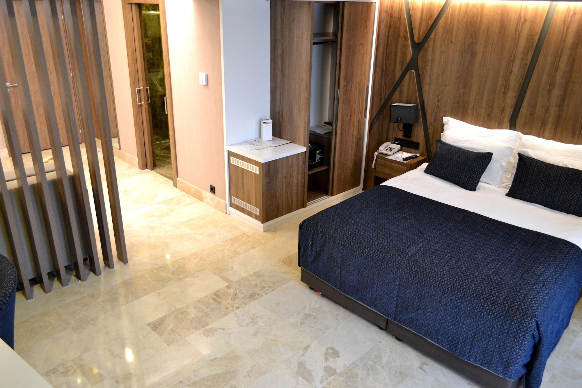 Extenso Hotel Gaziemir Extérieur photo