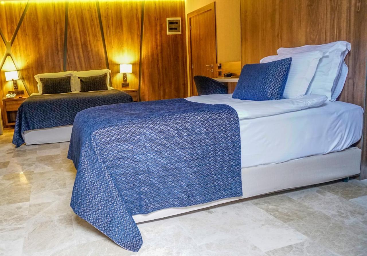 Extenso Hotel Gaziemir Extérieur photo